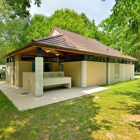 Combreux Camping Etang De La Vallee מראה חיצוני תמונה