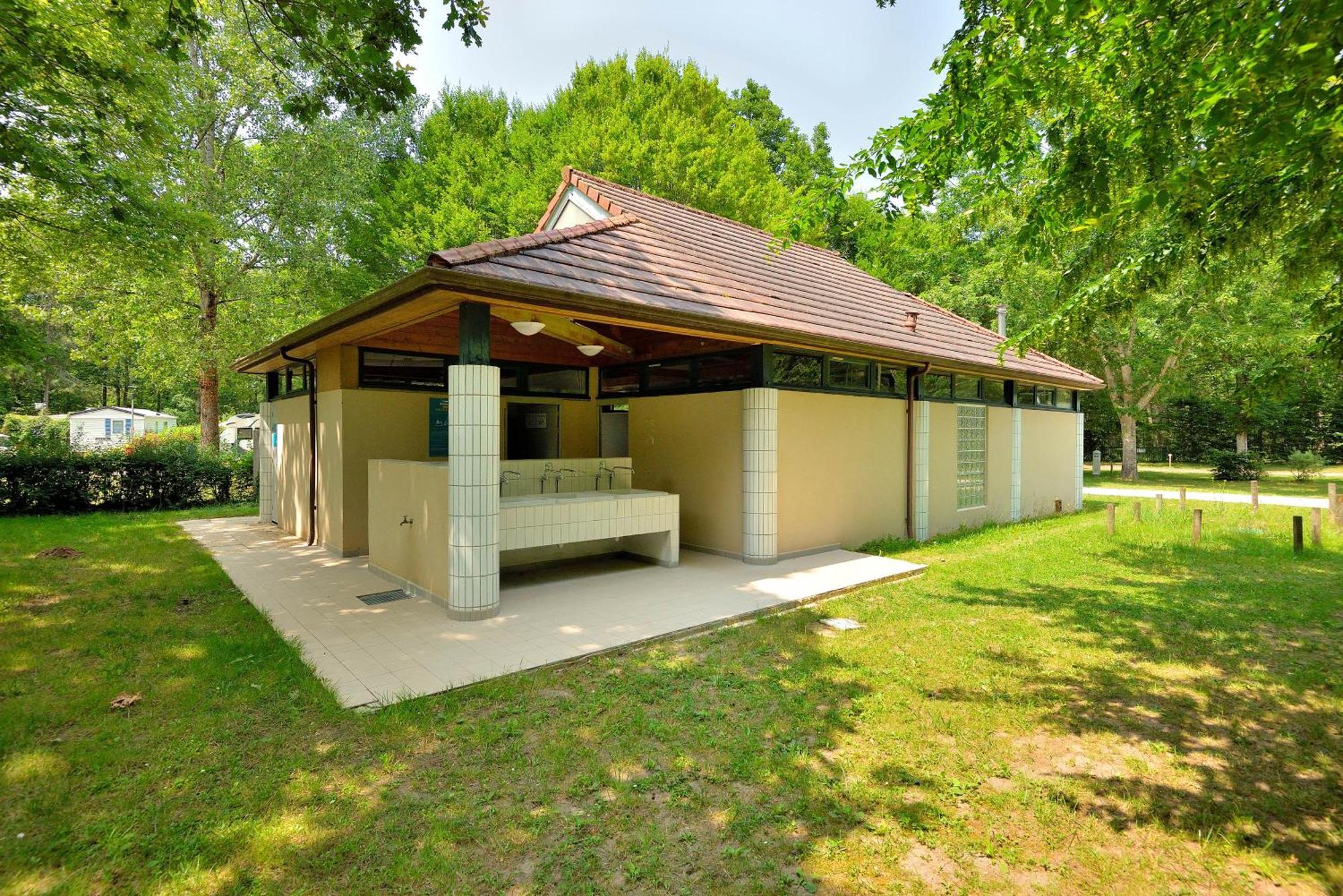 Combreux Camping Etang De La Vallee מראה חיצוני תמונה