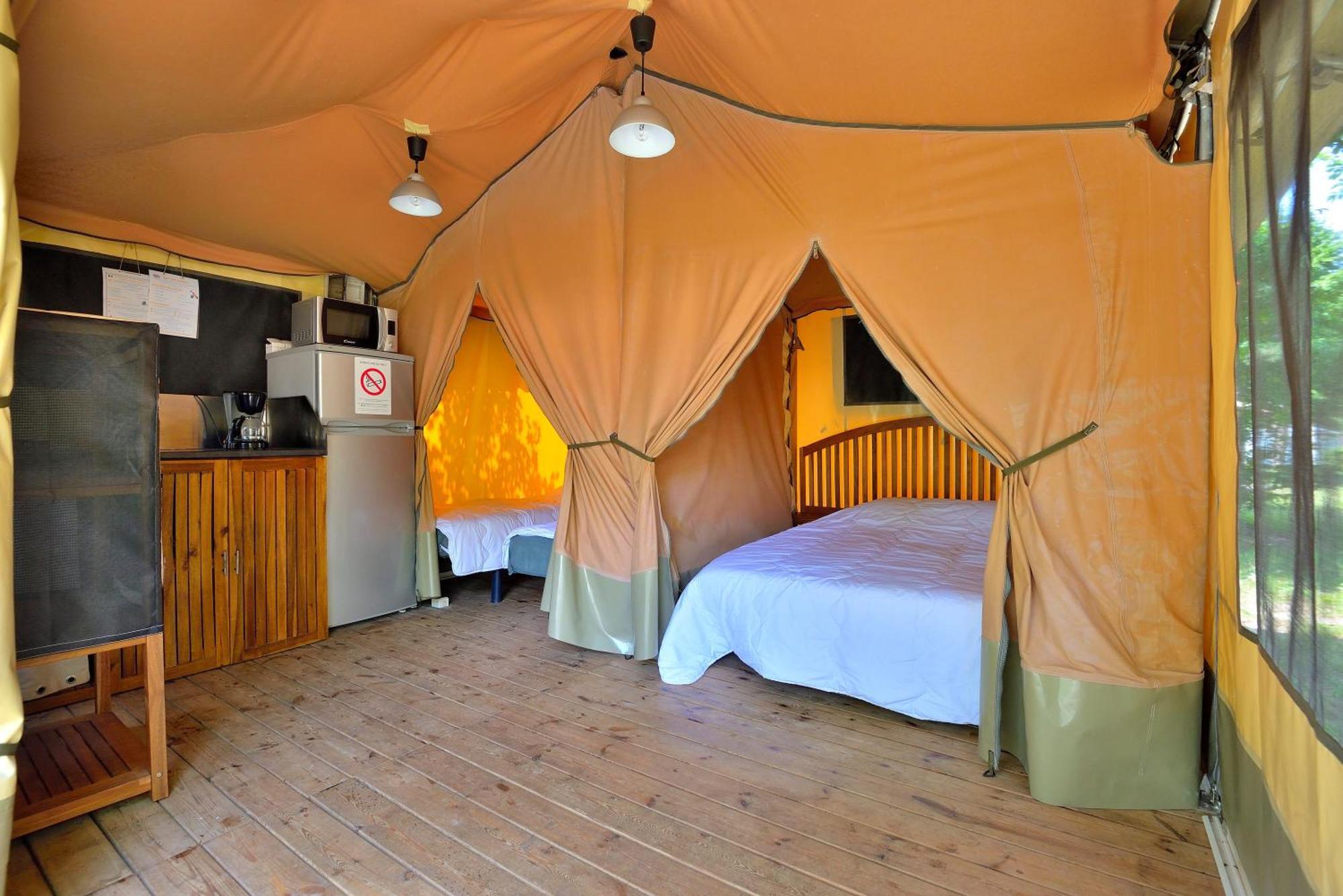 Combreux Camping Etang De La Vallee חדר תמונה